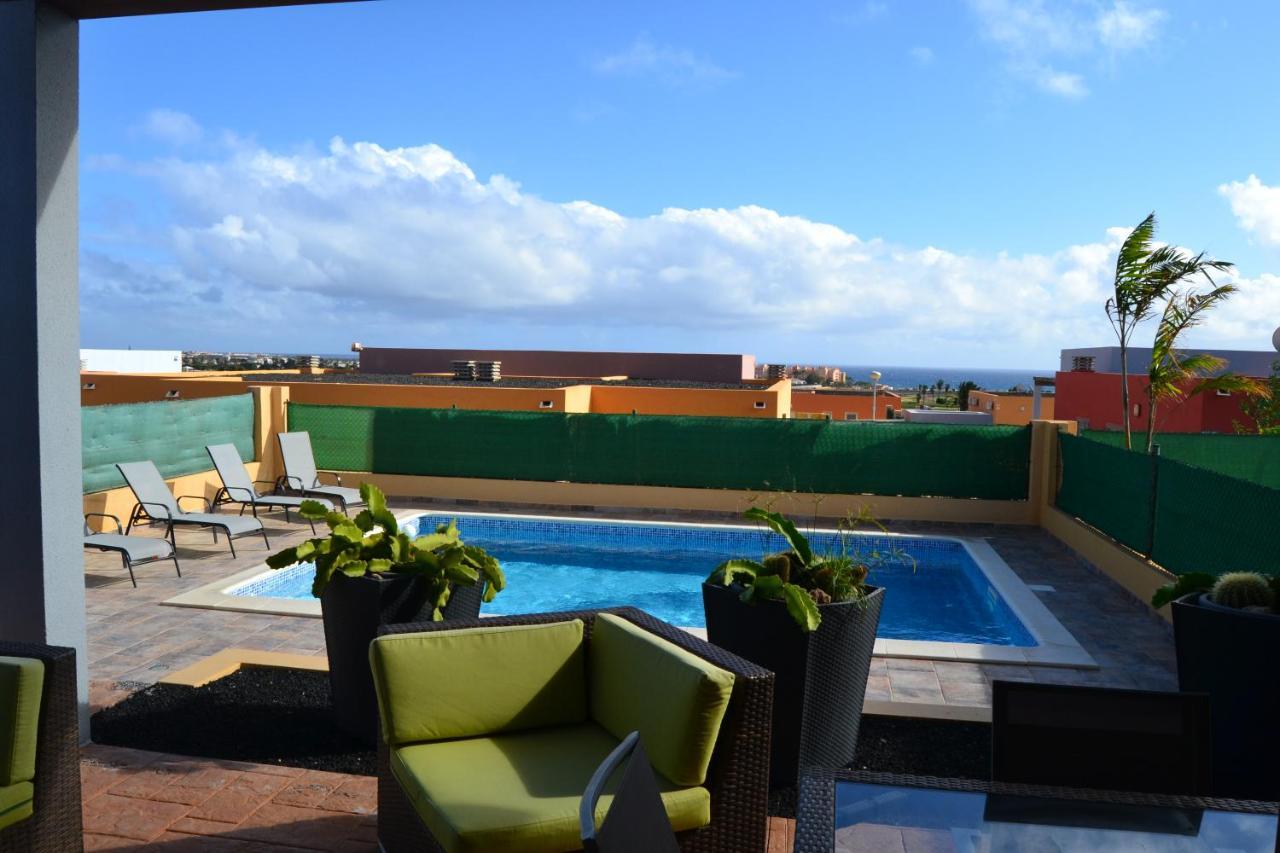 Golf Las Salinas Villa Carlotta With Private Heated Pool With Additional Cost Caleta De Fuste Bagian luar foto