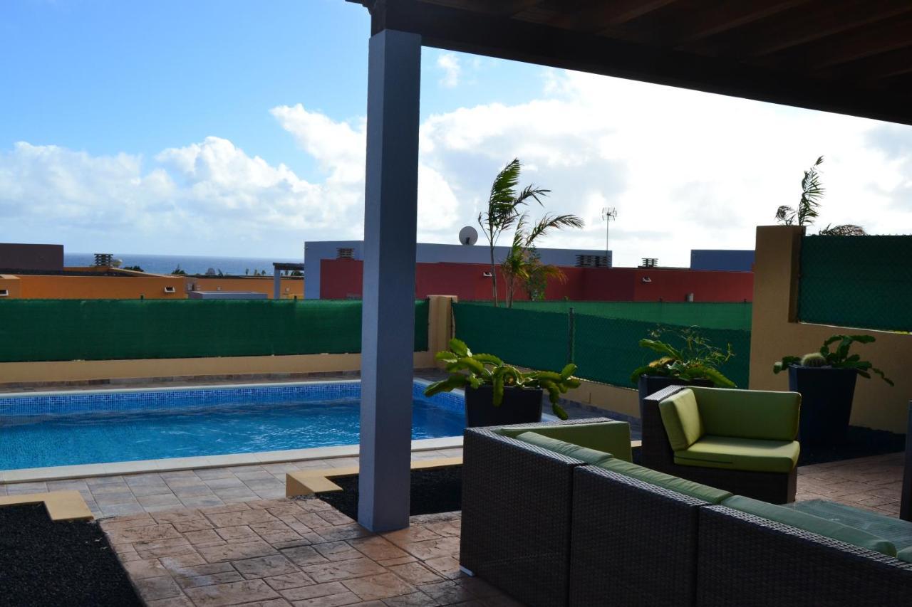 Golf Las Salinas Villa Carlotta With Private Heated Pool With Additional Cost Caleta De Fuste Bagian luar foto